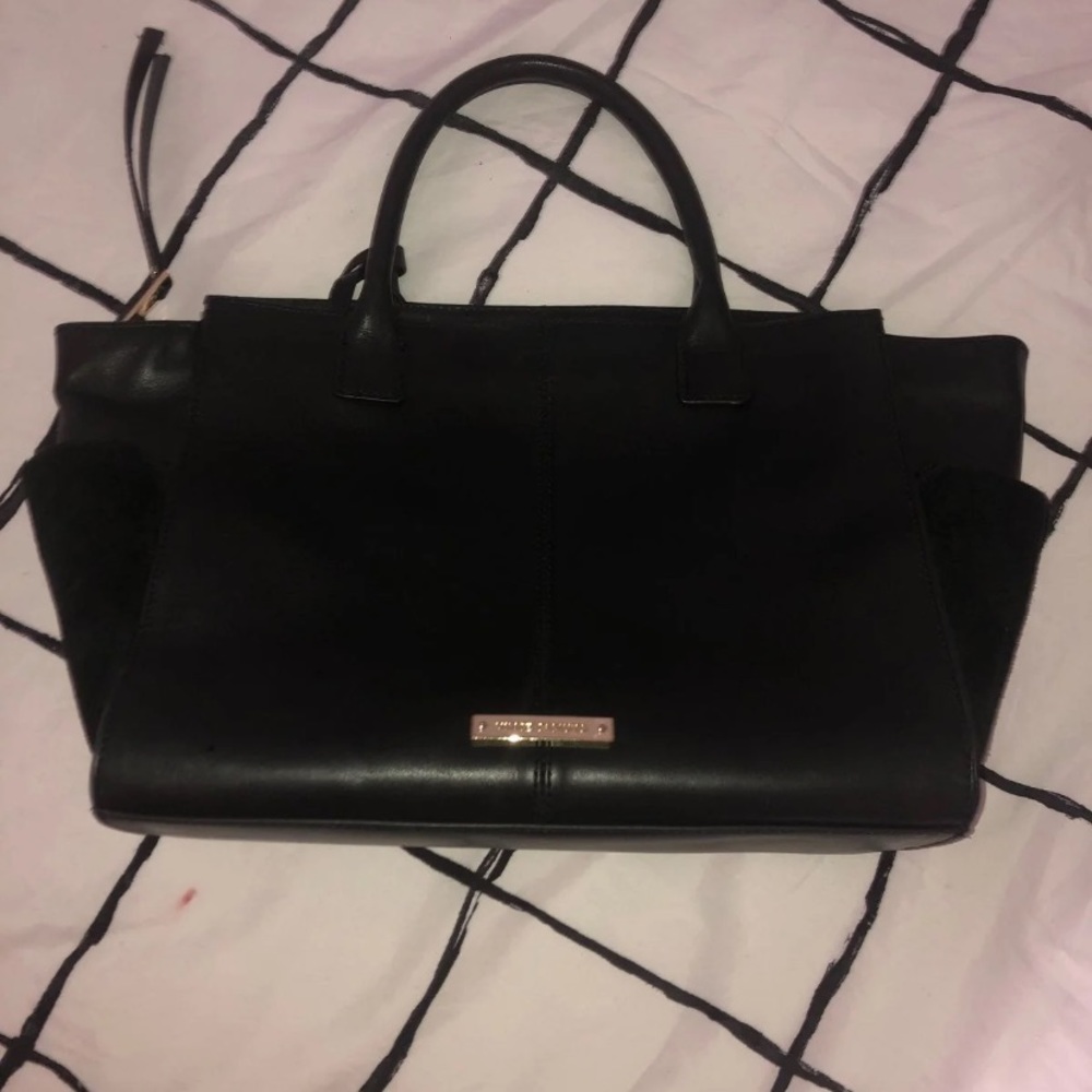 Vince camuto bag